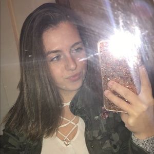 Meet your Posher, Amanda